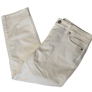 TALBOTS White Straight Leg Crop Jeans Size 6P